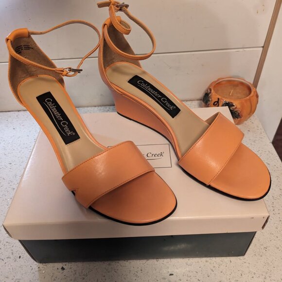 Shoes New in box Pretty Coldwater Creek light  orange size 8 1/2 medium - Picture 2 of 7